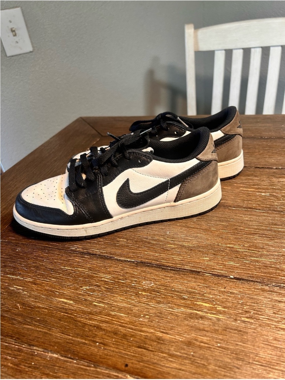 Jordan lo dunks black and mocha size 8 women - Picture 4 of 10
